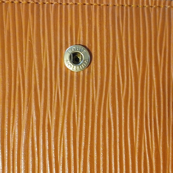 ✨️LOUIS VUITTON EPI LEATHER AGENDA PM COVER - Picture 10 of 11